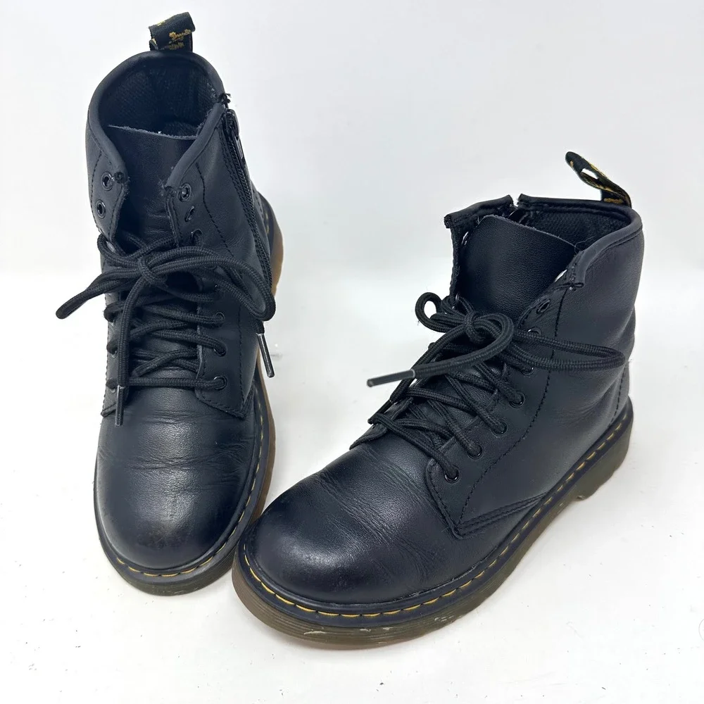 Dr. Martens Junior 1460 Leather Lace Up Boots Black Size US 3‎ = EU 34